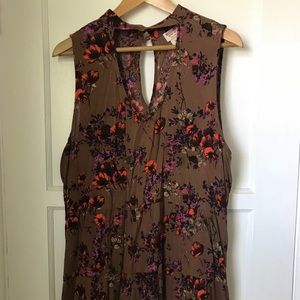 Floral keyhole blouse